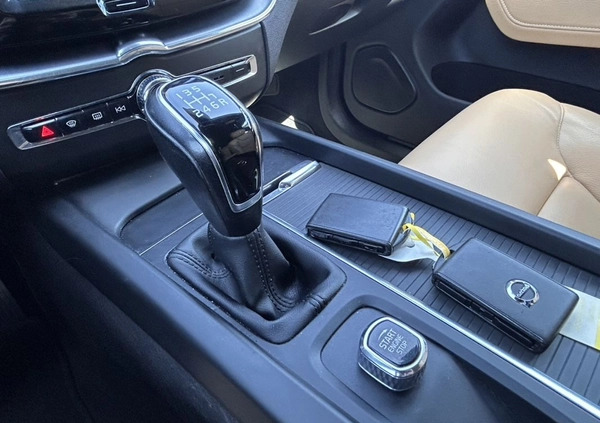 Volvo XC 60 cena 94900 przebieg: 145000, rok produkcji 2018 z Zgorzelec małe 596